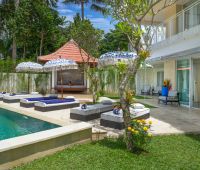 Villa Paletu, Sundeck